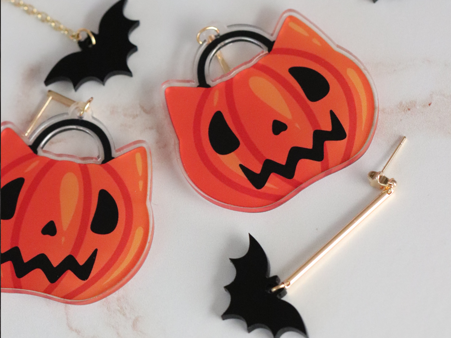 Cat Pumpkin Pale XO
