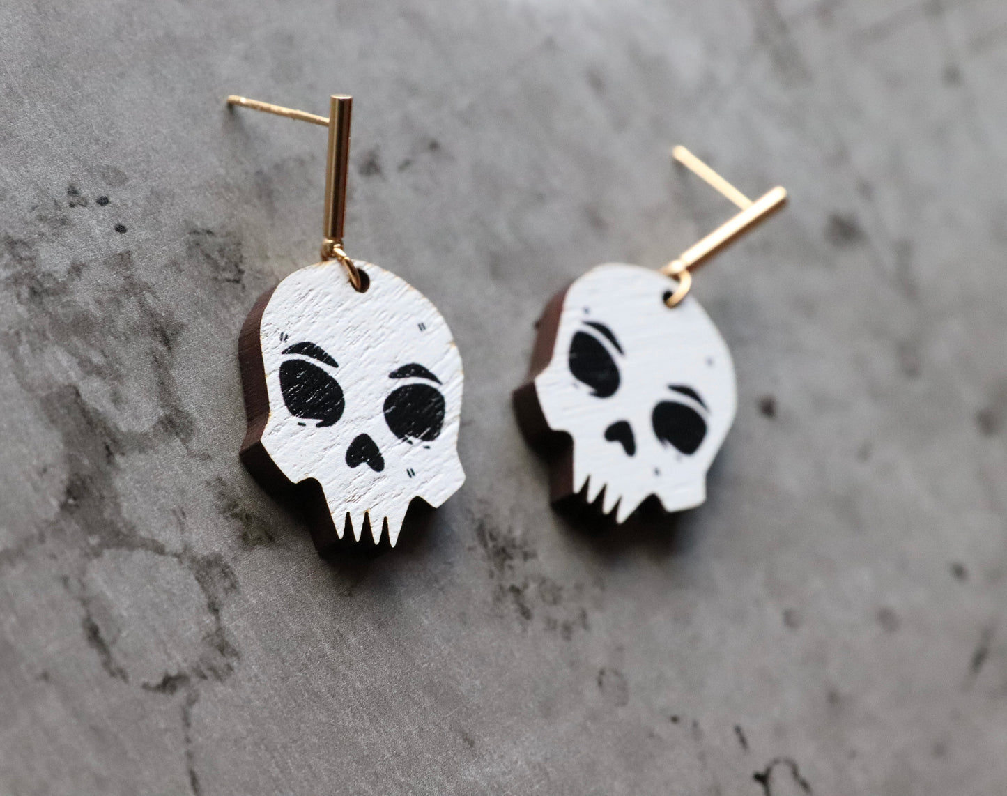 SKULL EARRINGS
