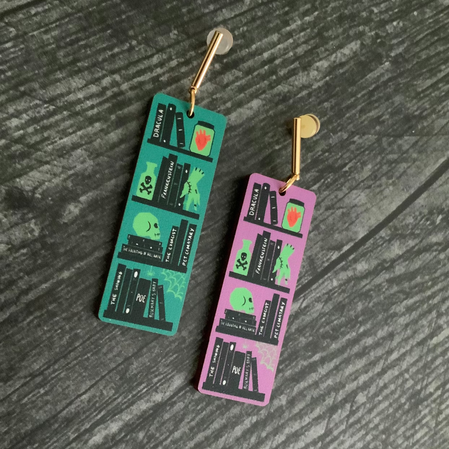 SPOOKY BOOKSHELF EARRINGS